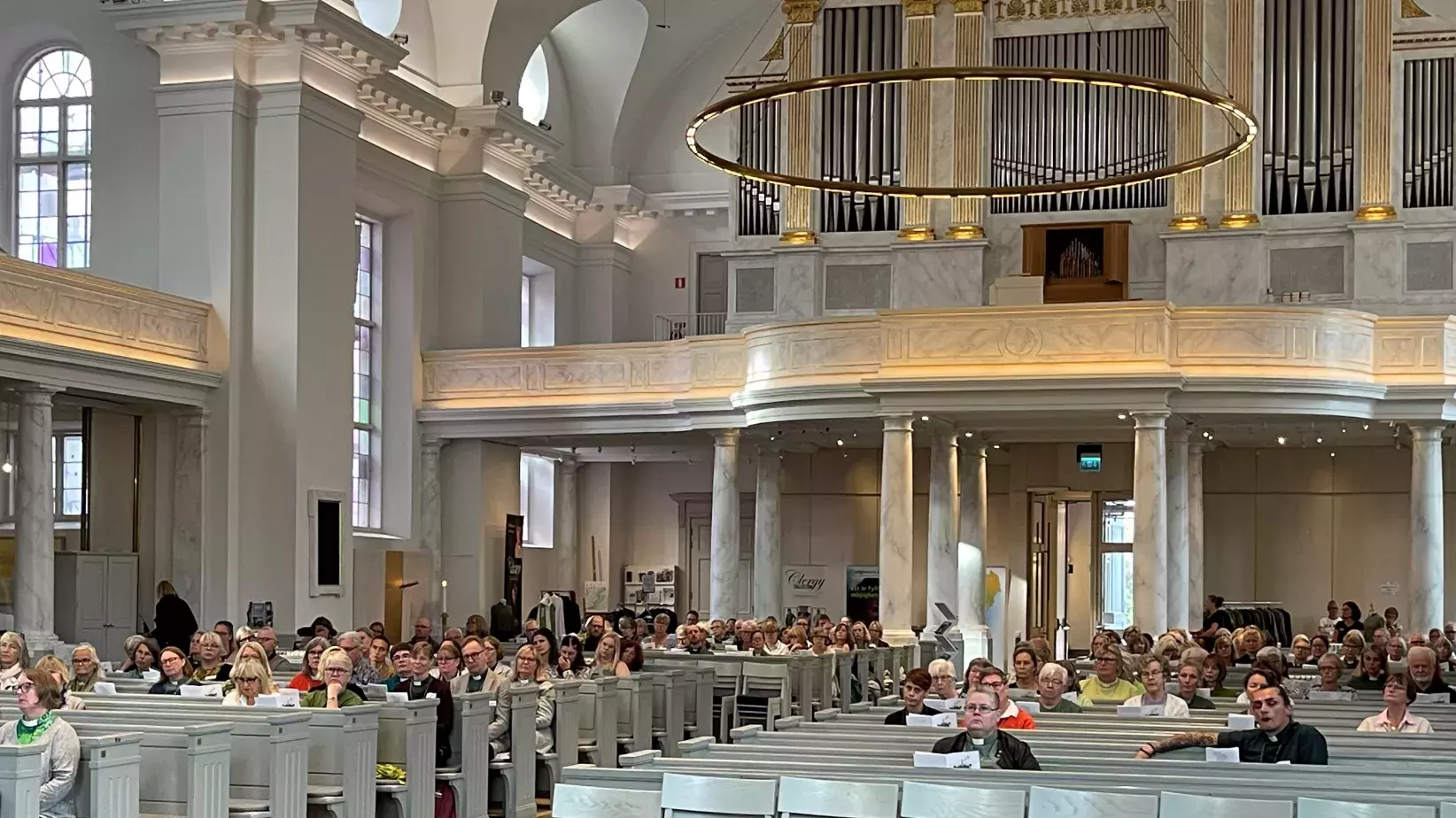 Diakonerna var samlades i Göteborgs domkyrka
